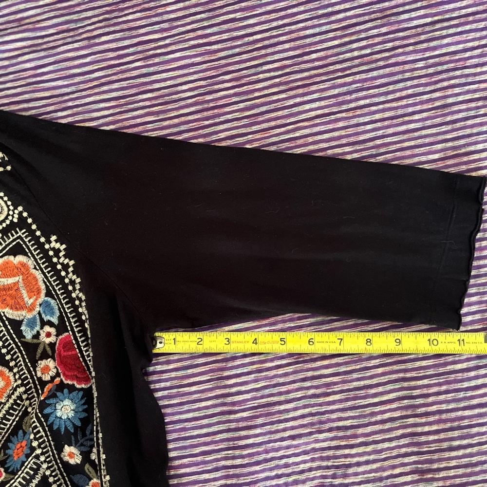 Johnny Was Tunic - Picture 10 of 11